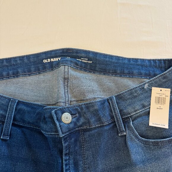 NWT Old Navy Mid-Rise Wow Boot-Cut Jeans • Size 14 Short • 0120 - Picture 2 of 5